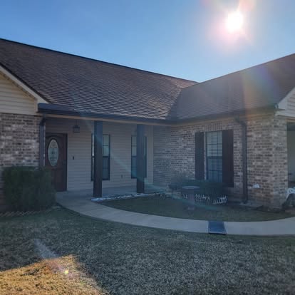 Pressure washing results by Ark-La-Tex Pressure Pros