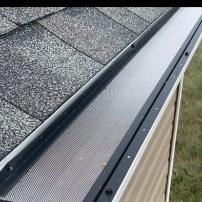 Gutter cleaning services