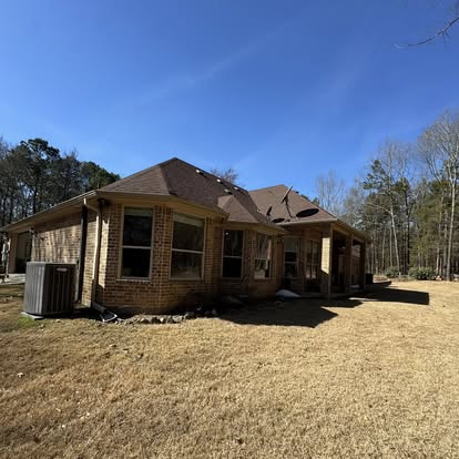 Pressure washing results by Ark-La-Tex Pressure Pros
