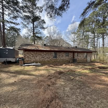 Pressure washing results by Ark-La-Tex Pressure Pros