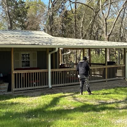 Deck cleaning and restoration