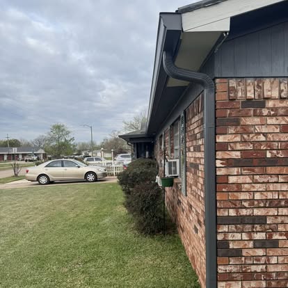 Pressure washing results by Ark-La-Tex Pressure Pros