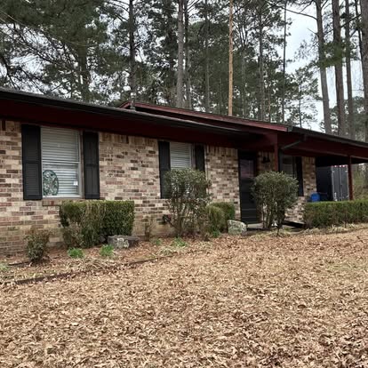Soft Washing vs. Pressure Washing in Longview, TX